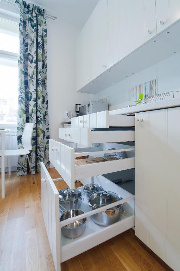 Modern Apartment Spanelska 布拉格 外观 照片