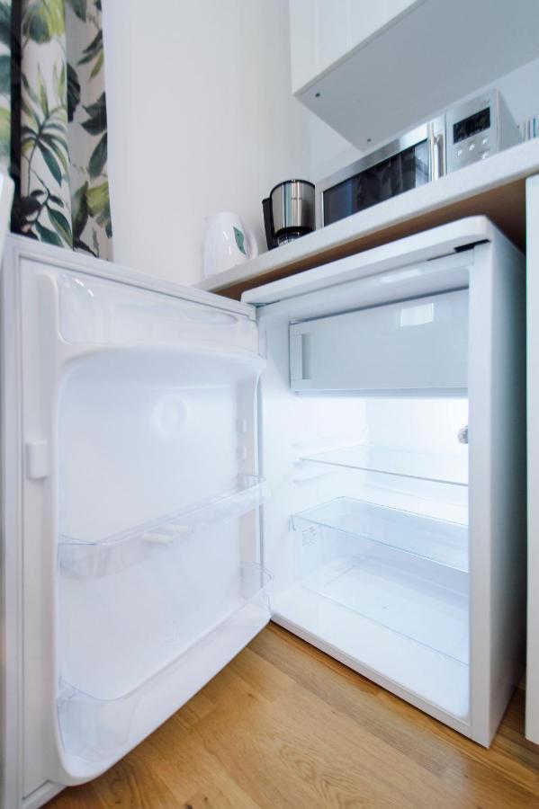 Modern Apartment Spanelska 布拉格 外观 照片